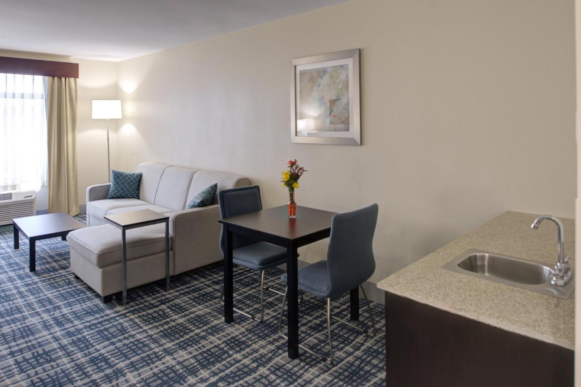 - - Aberdeen Area, An Ihg Belcamp
