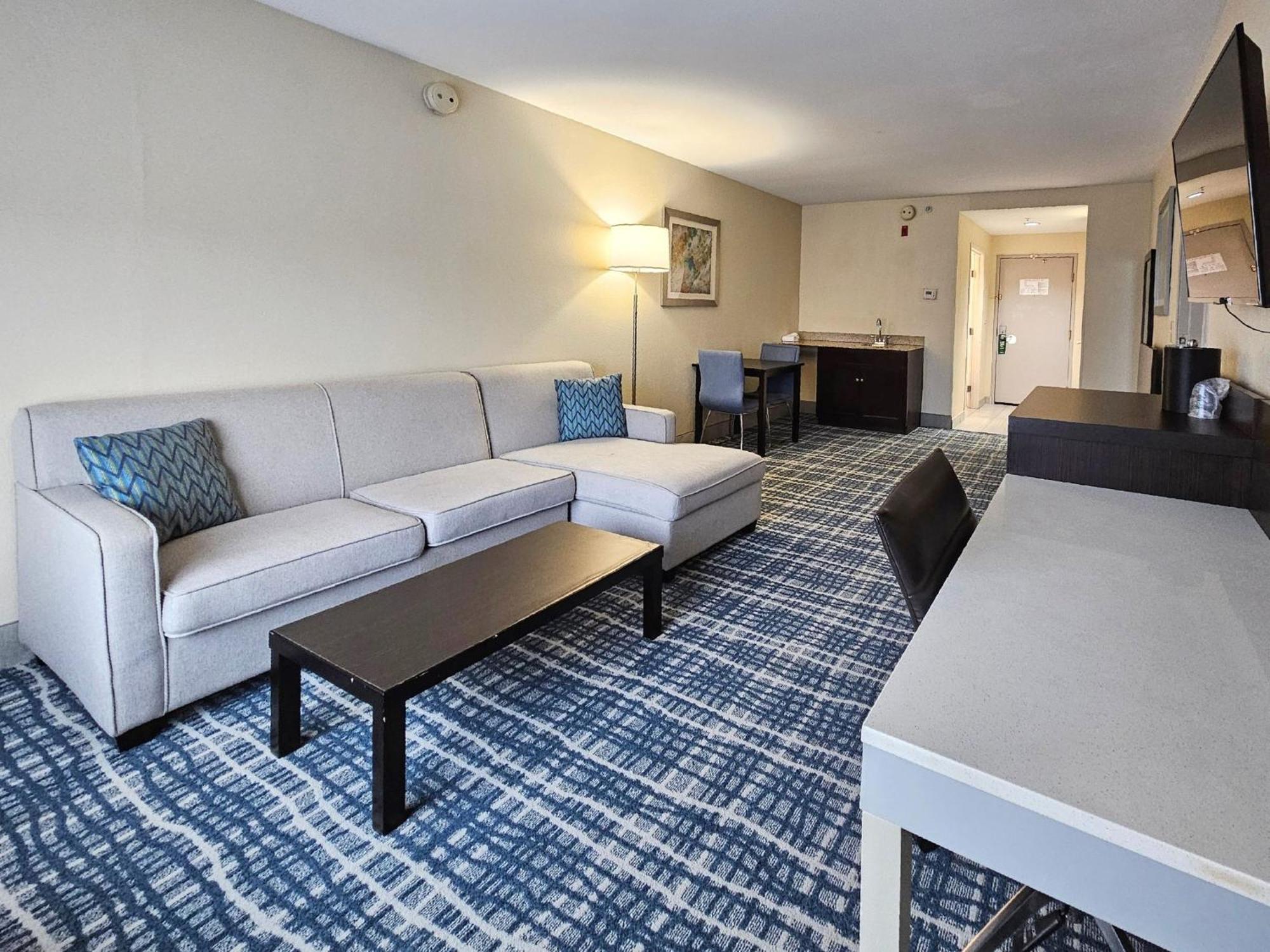 - - Aberdeen Area By Ihg Hotel Belcamp